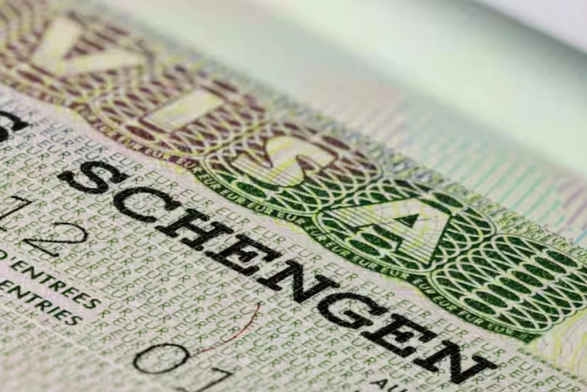 Köp gezeklik Şengen wizalarynyň berilmeginiň şertleri kämilleşdiriler