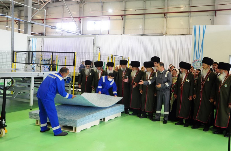 Daşoguz şäherinde täze önümçilik desganyň açylyş dabarasy boldy