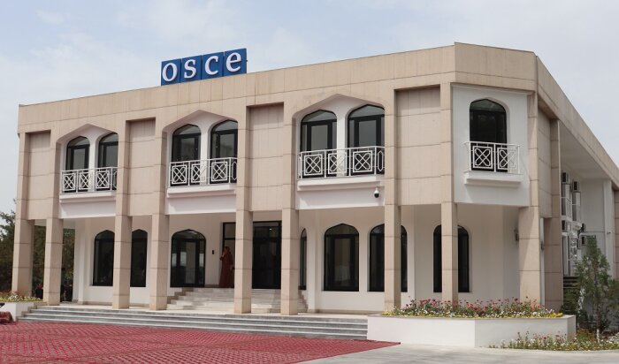 The international organisation in our capital is inviting candidates for the post of Central Driver