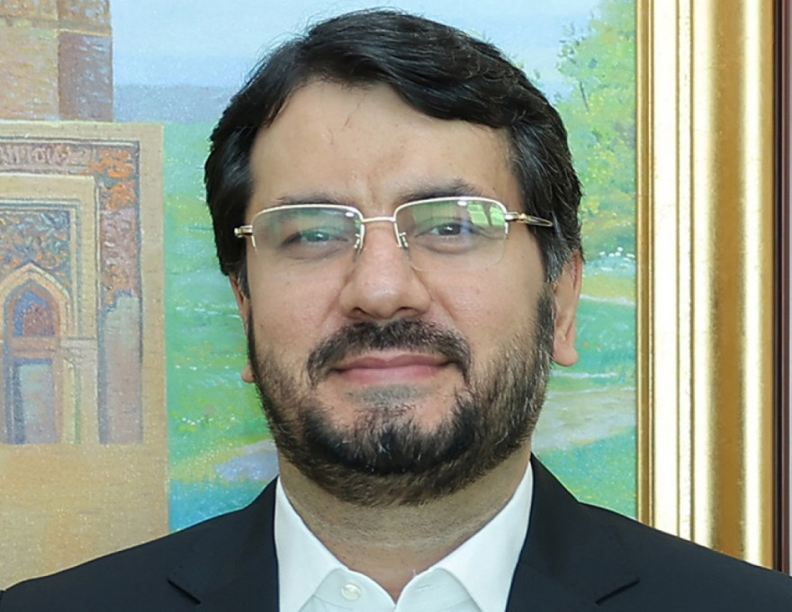 Президент Туркменистана принял министра дорог и городского строительства Исламской Республики Иран