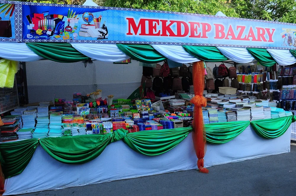 Ýurdumyzda mekdep bazarlary işläp başlady